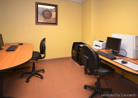Clarion Suites Yuma Afaceri foto